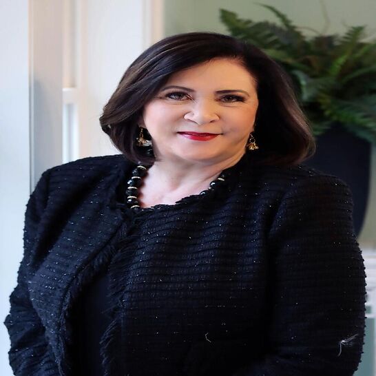 Herself Expression, Beverly Price