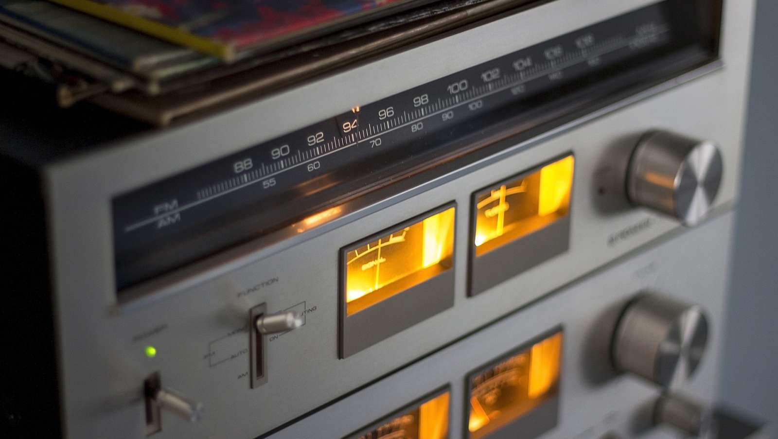 Business promotion, The Top 5 Advantages of Radio Advertising for Your Business